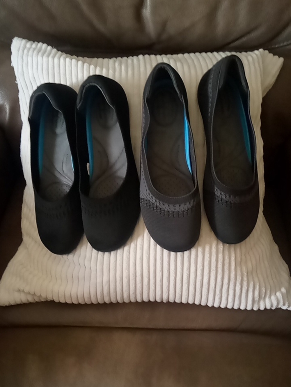 Set 2 Shoes dearfoams Multy Bk /Gy Ballet Flats W Shock Absorptio  size 8.5